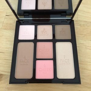 Charlotte Tilbury Instant Look in a Palette